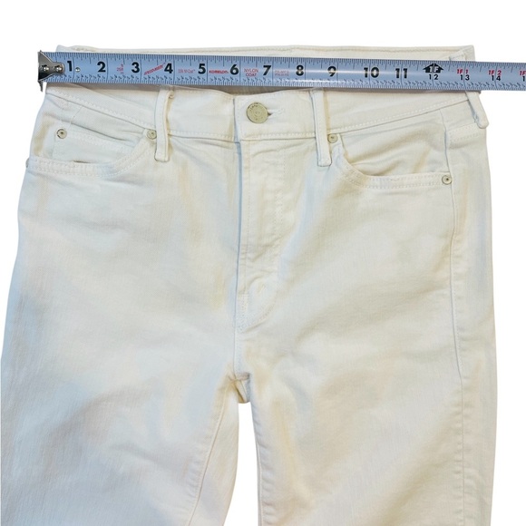 Mother The Rascal Crop Frey, Jeans, Straight Leg, Color Cream Puff, Size 27 - Picture 4 of 14